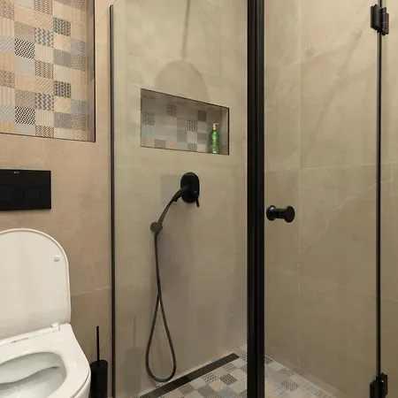 Shishman Center * ソフィア