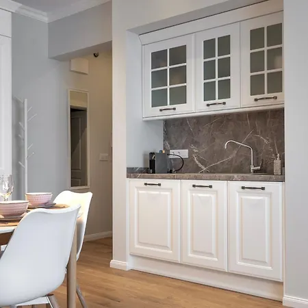 Shishman Center アパート ソフィア